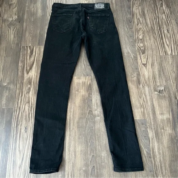 Levi's Black Slim Fit Red Tab Jeans - Picture 2 of 11